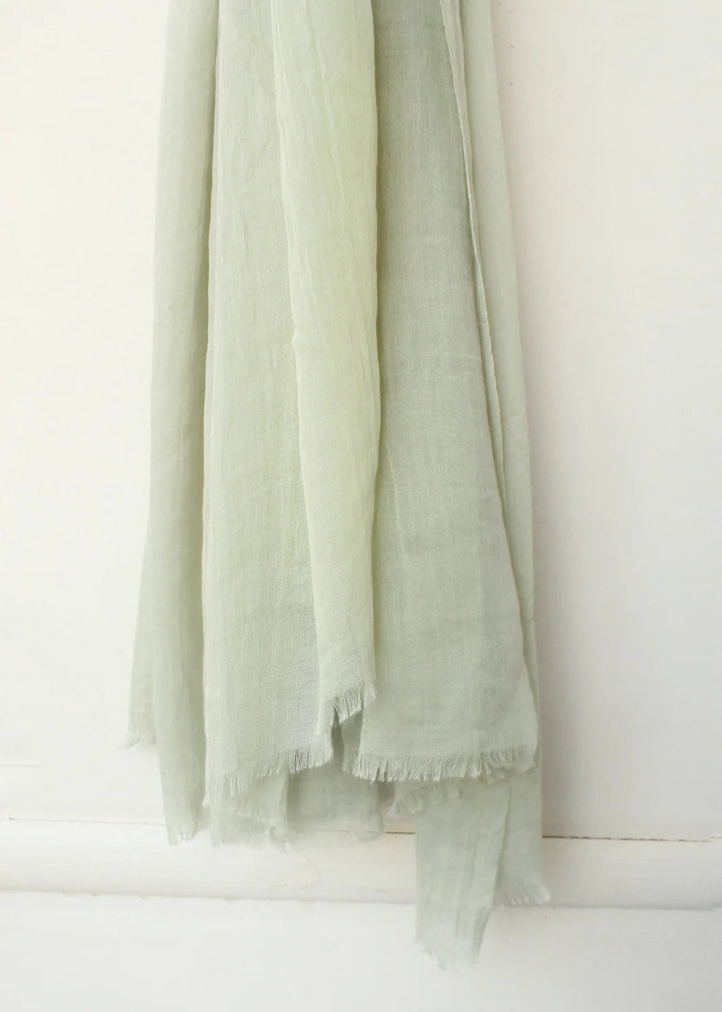 Feather Lawn Hijab Tea