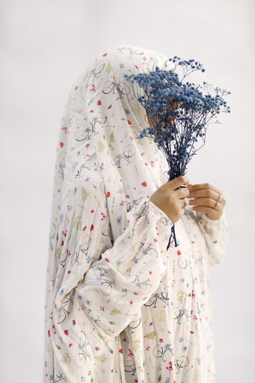 Kids Namaz Chadar With Sleeves