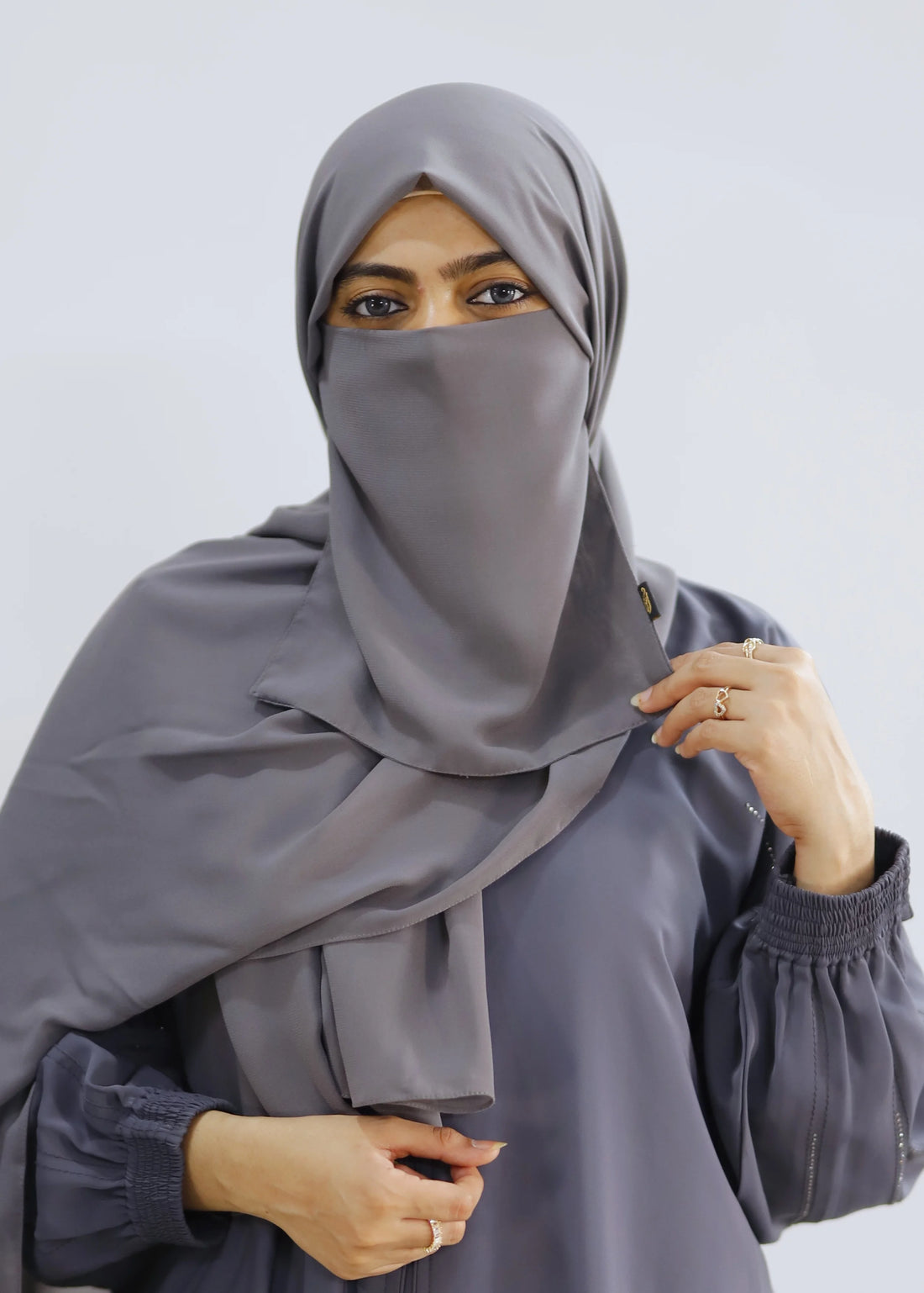 Hijab & Niqab Set Grey