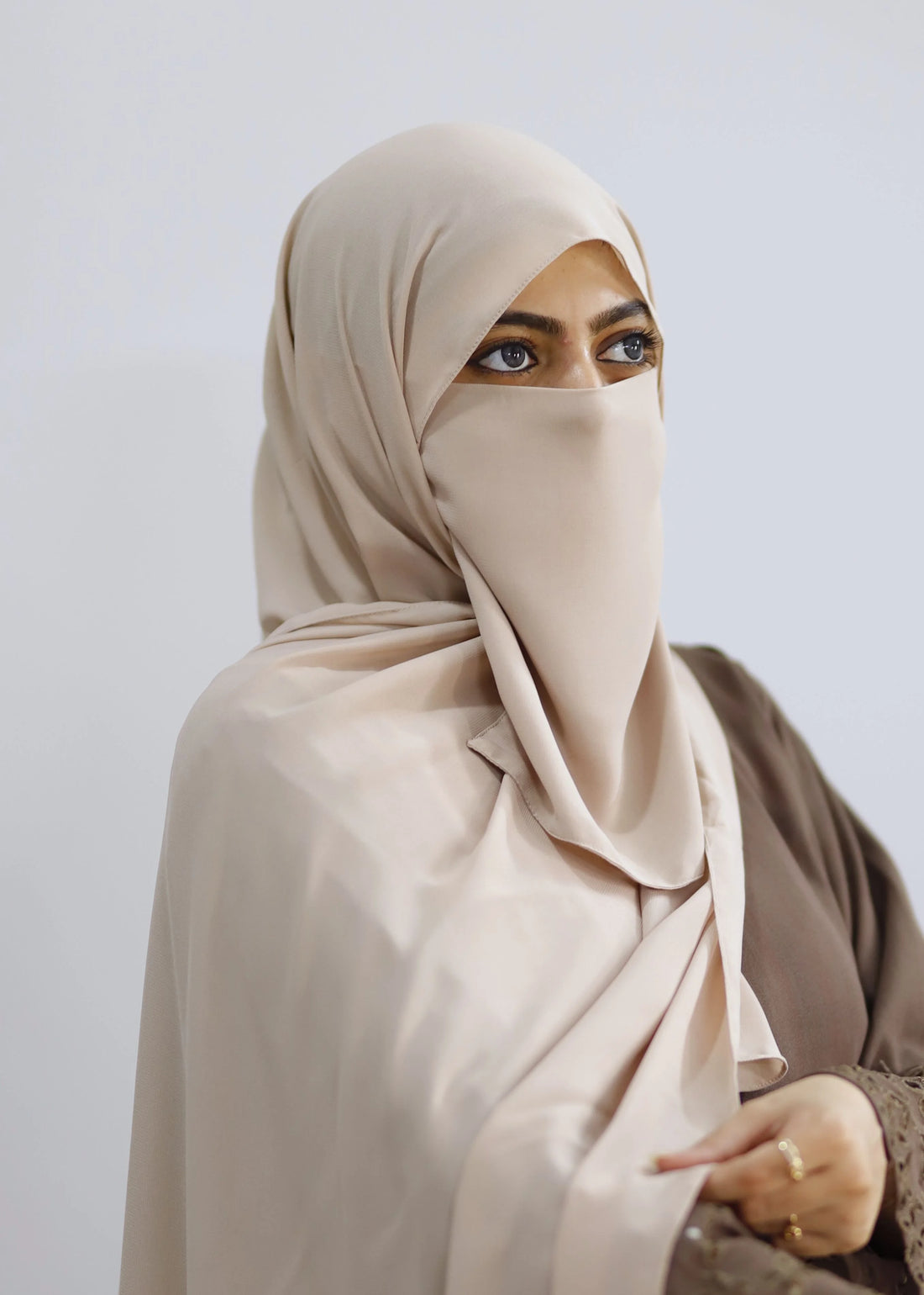 Hijab & Niqab Set Beige