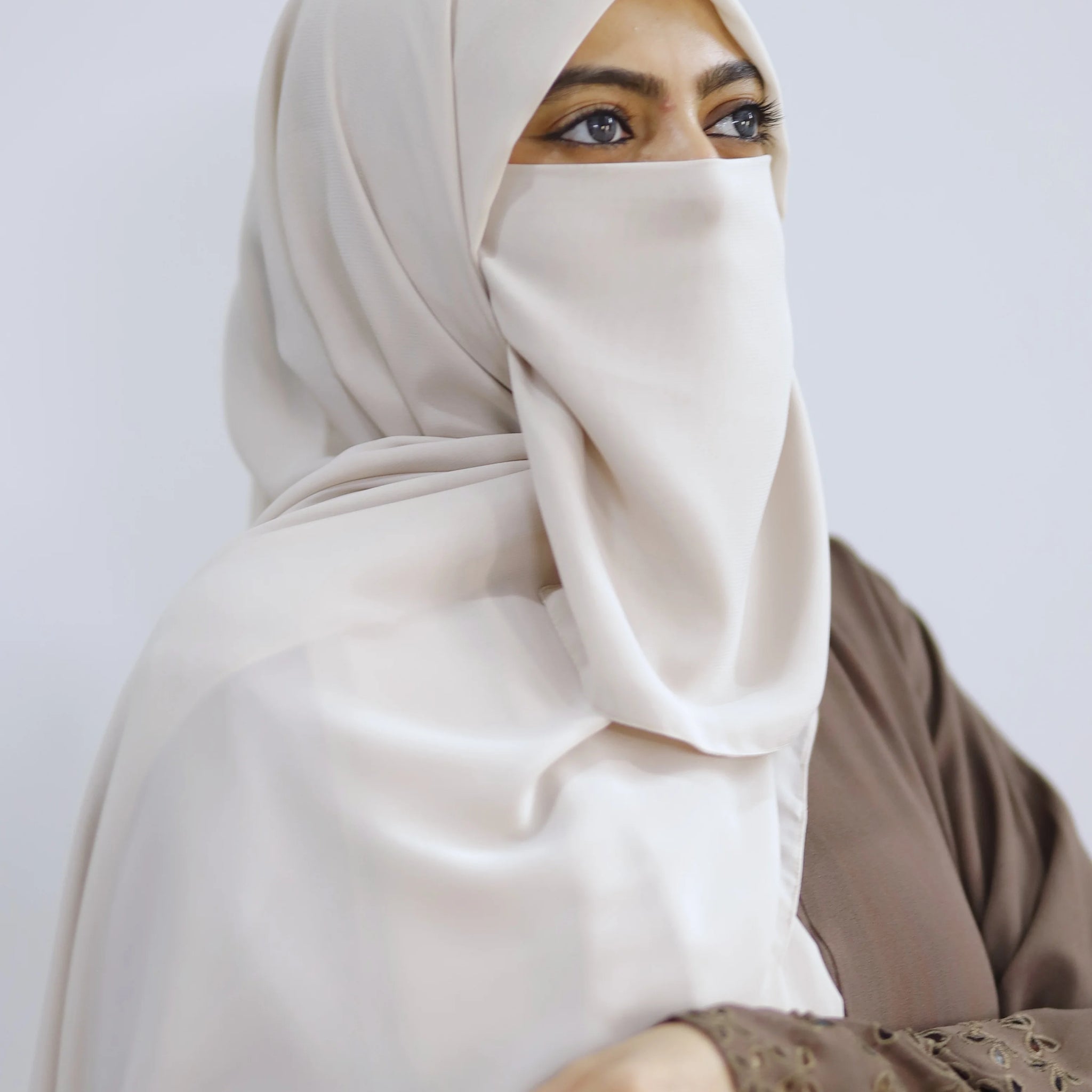 Hijab & Niqab Set Light Beige