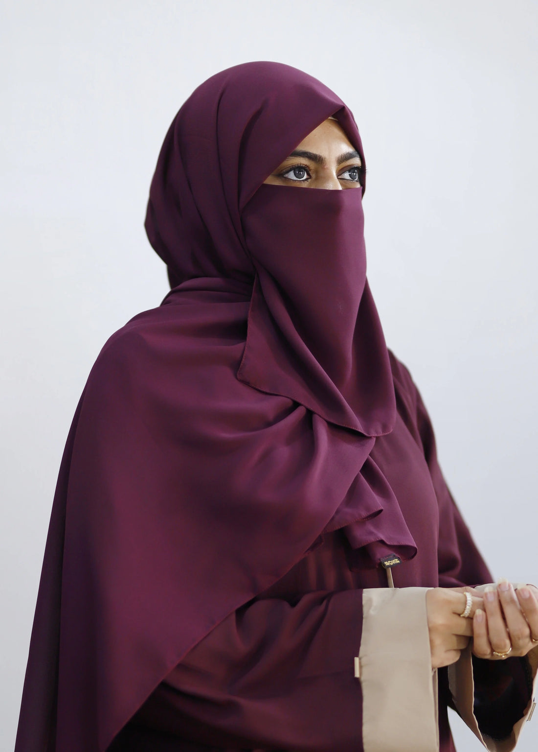 Hijab & Niqab Set Mahogany