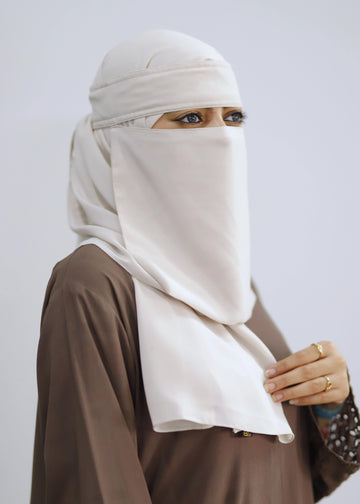 Saudi Niqab Set Beige