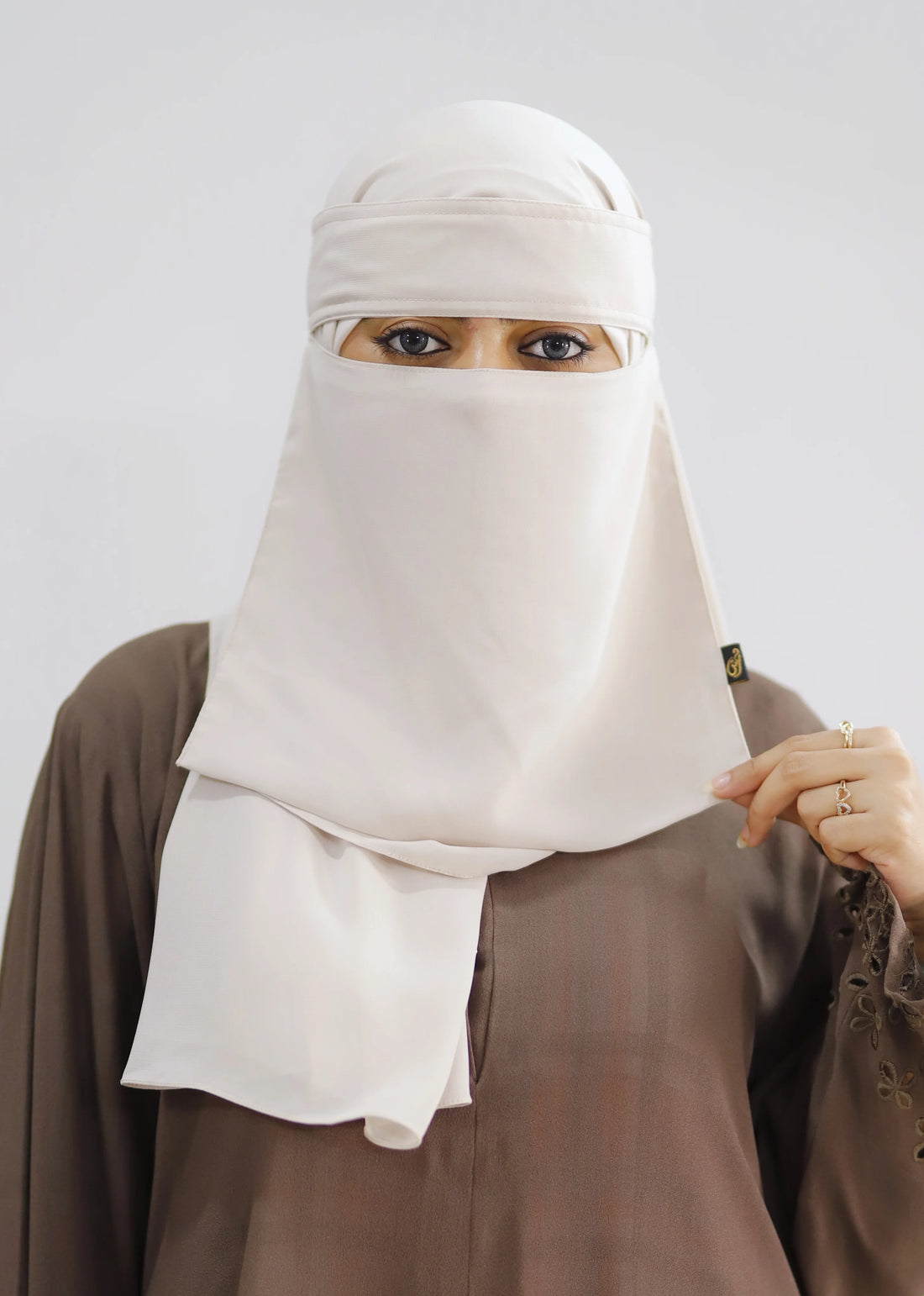 Saudi Niqab Set Beige