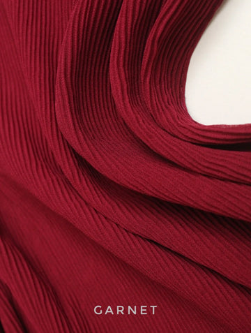 Pleated Georgette Hijab Garnet