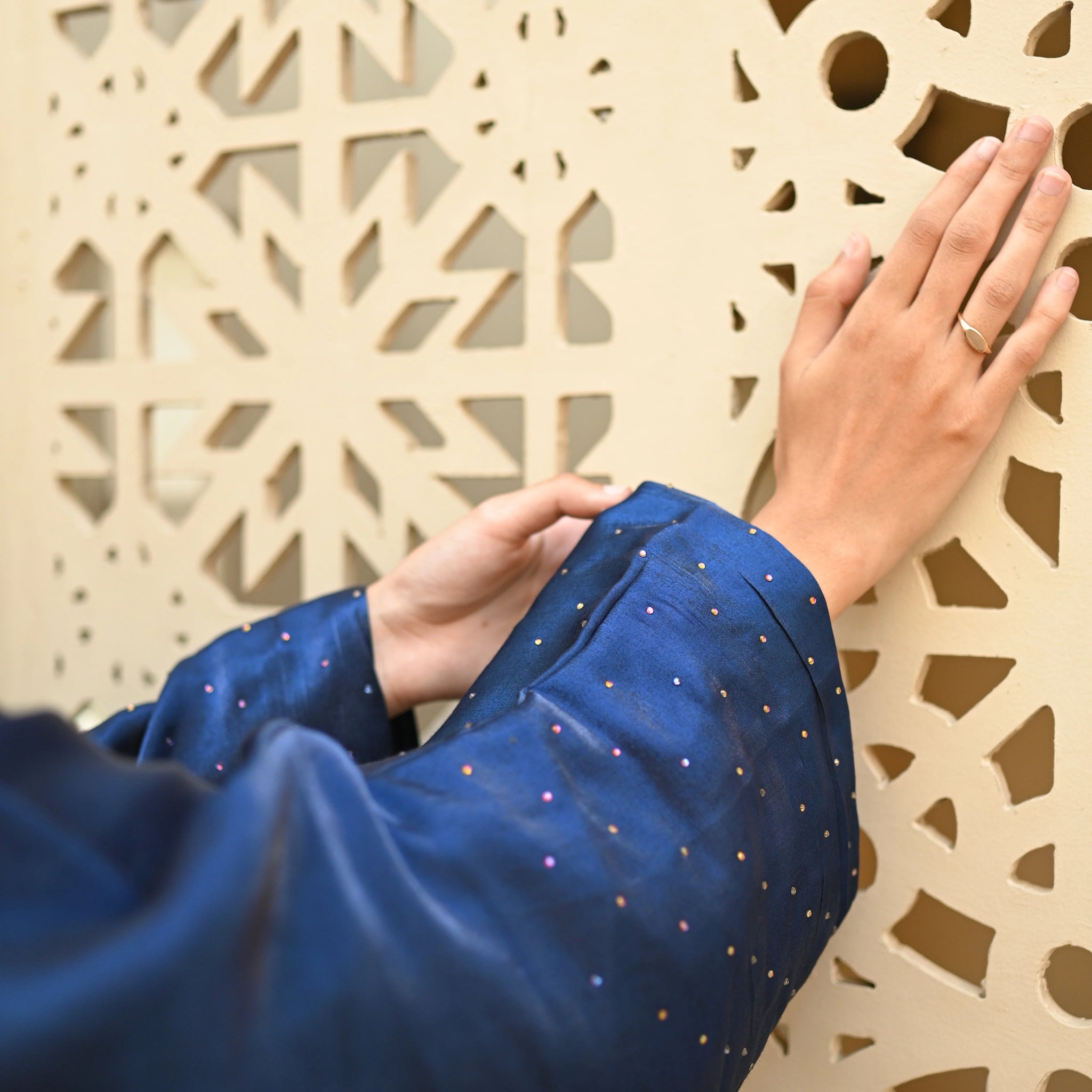 Layali Midnight Abaya