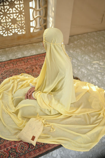 Zenia Namaz Chadar Yellow