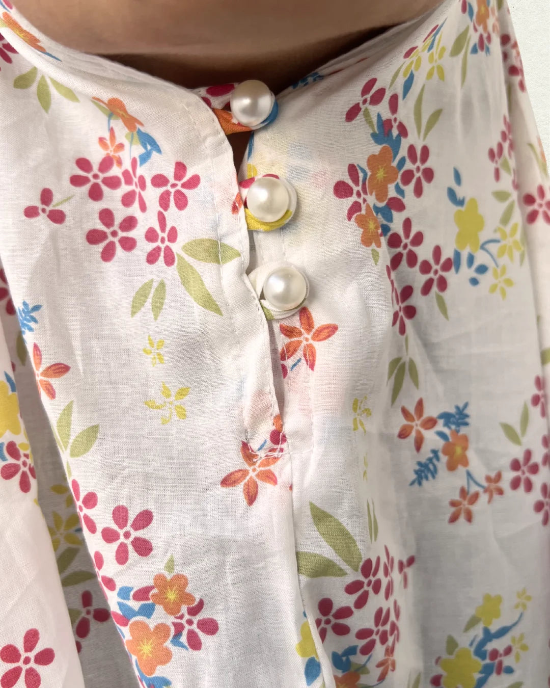 Knee Length Namaz Chadar (Lawn)