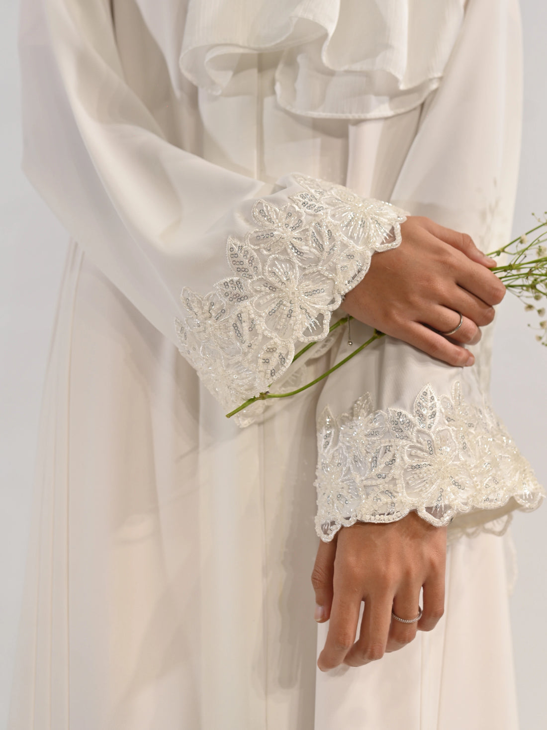 Bloom Abaya White