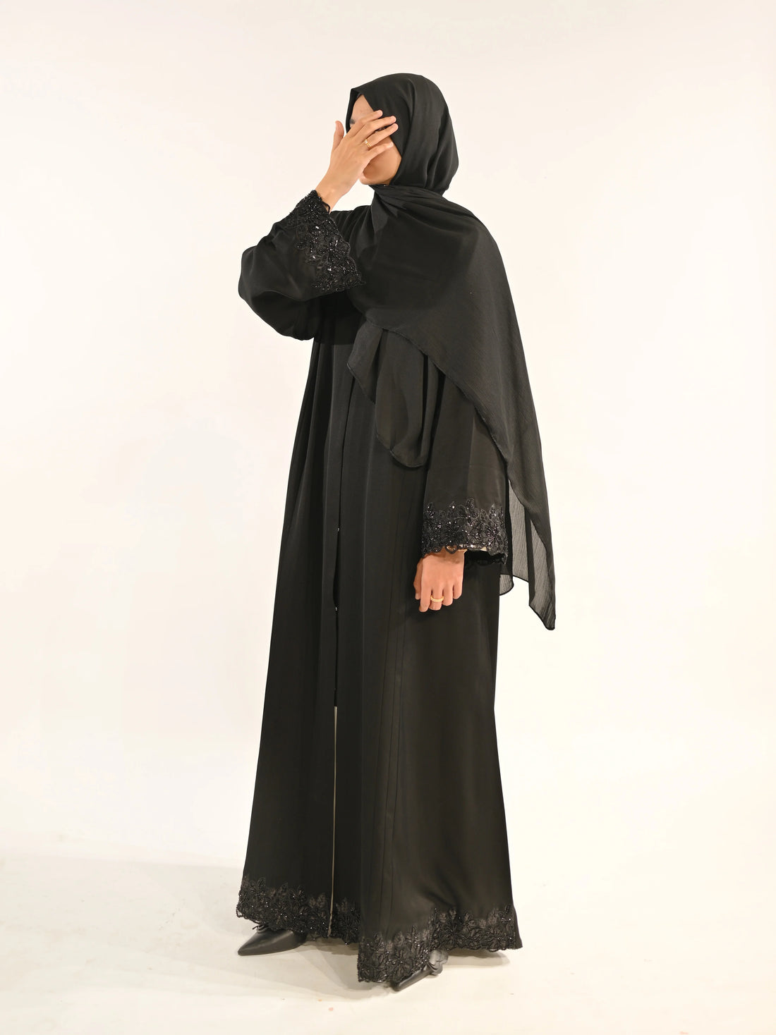 Bloom Abaya Black