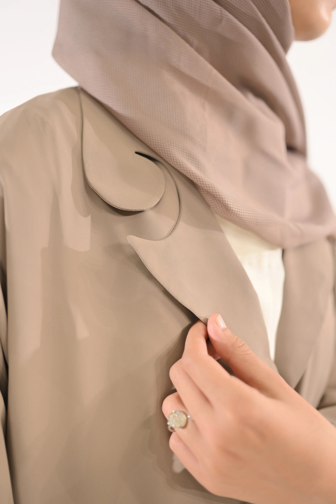 Selene Blazer Abaya