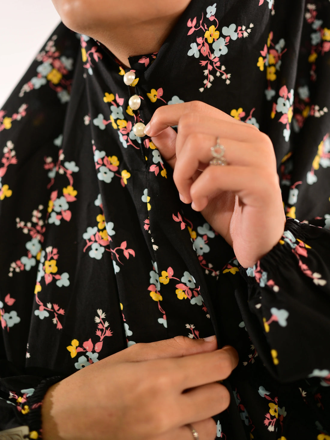 Full Length Namaz Chadar Lawn