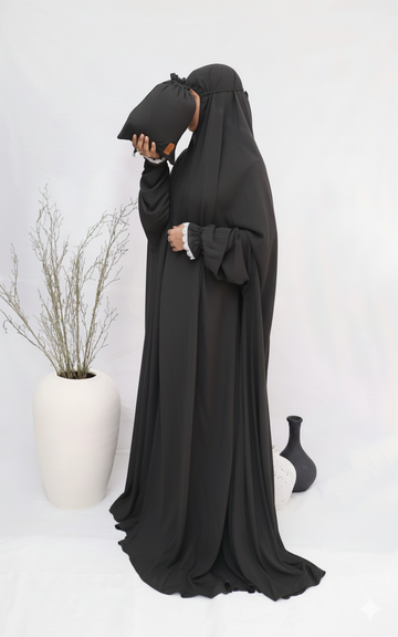 Zenia Namaz Chadar Smoke