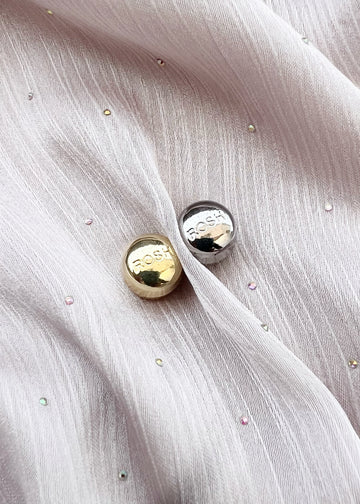 Signature Hijab Magnets Gold & Silver