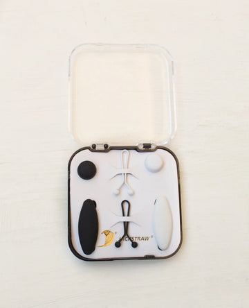 Essential Pin Kit Black n White