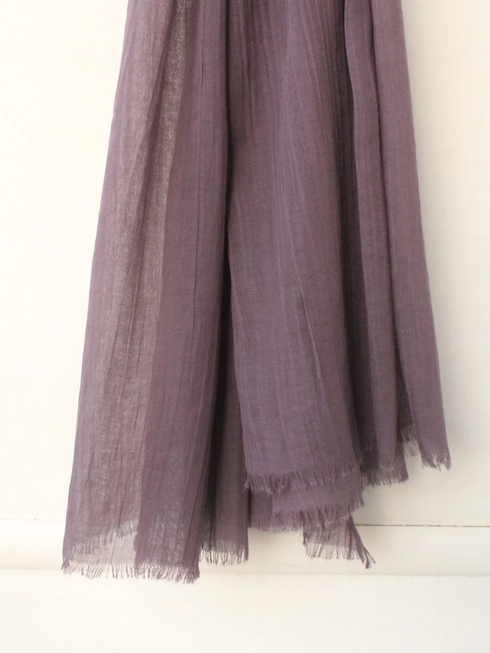 Feather Lawn Hijab Old Mauve