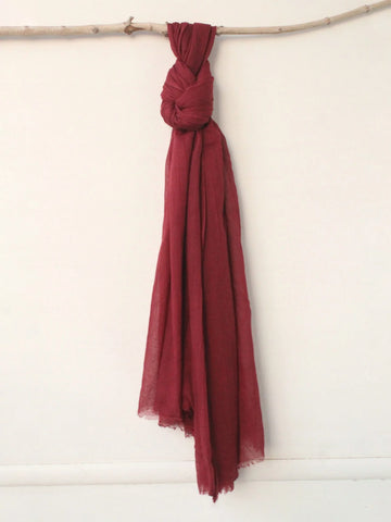 Feather Lawn Hijab Garnet
