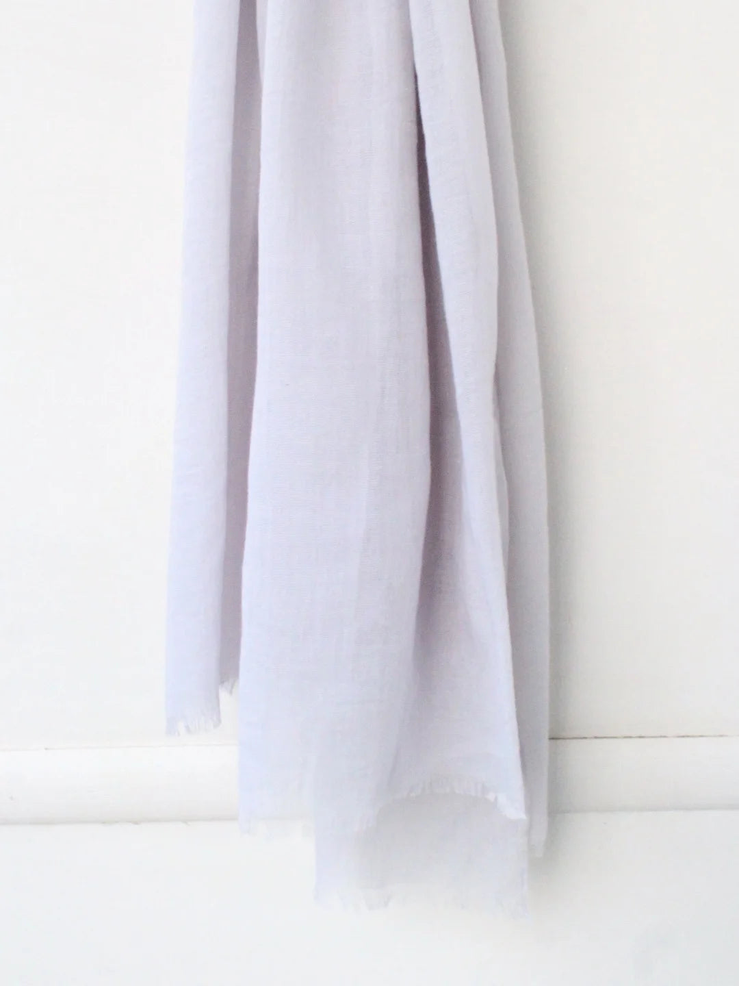 Feather Lawn Hijab Cool Grey