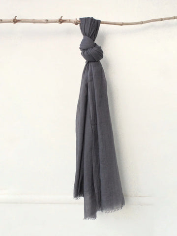 Feather Lawn Hijab Smoke
