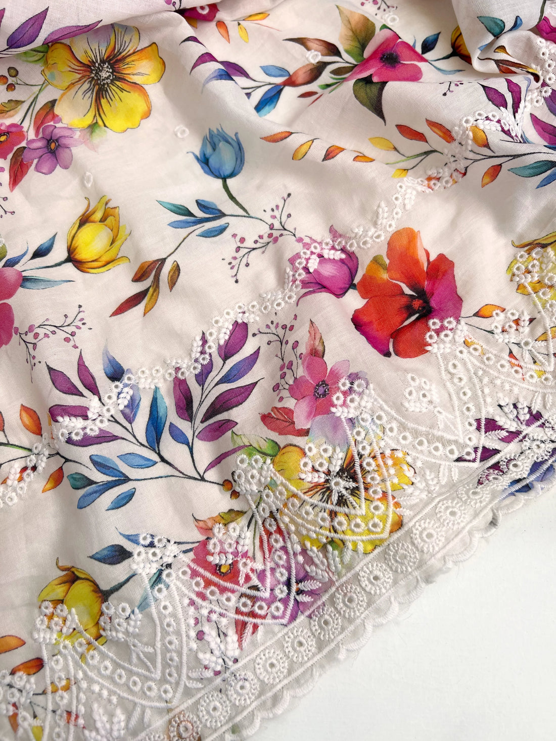 Eira Embroidery Chadar