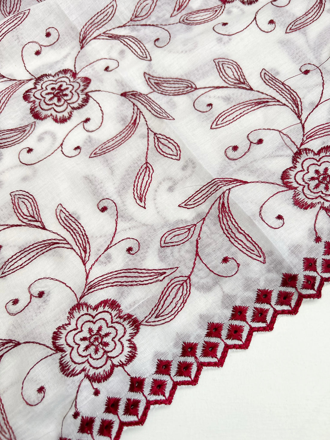Hafsa Embroidery Chadar