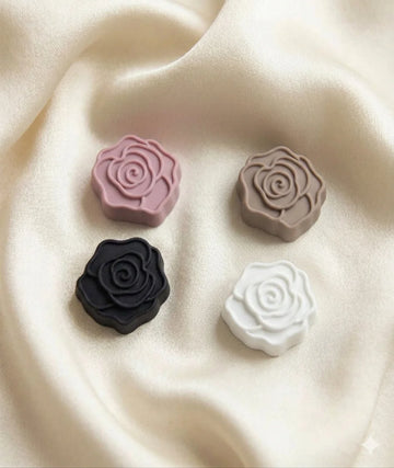 Muted Rose Magents